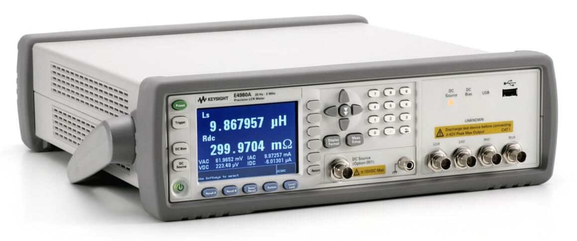 E4980A 精密型 LCR 表，20 Hz 至 2 MHz